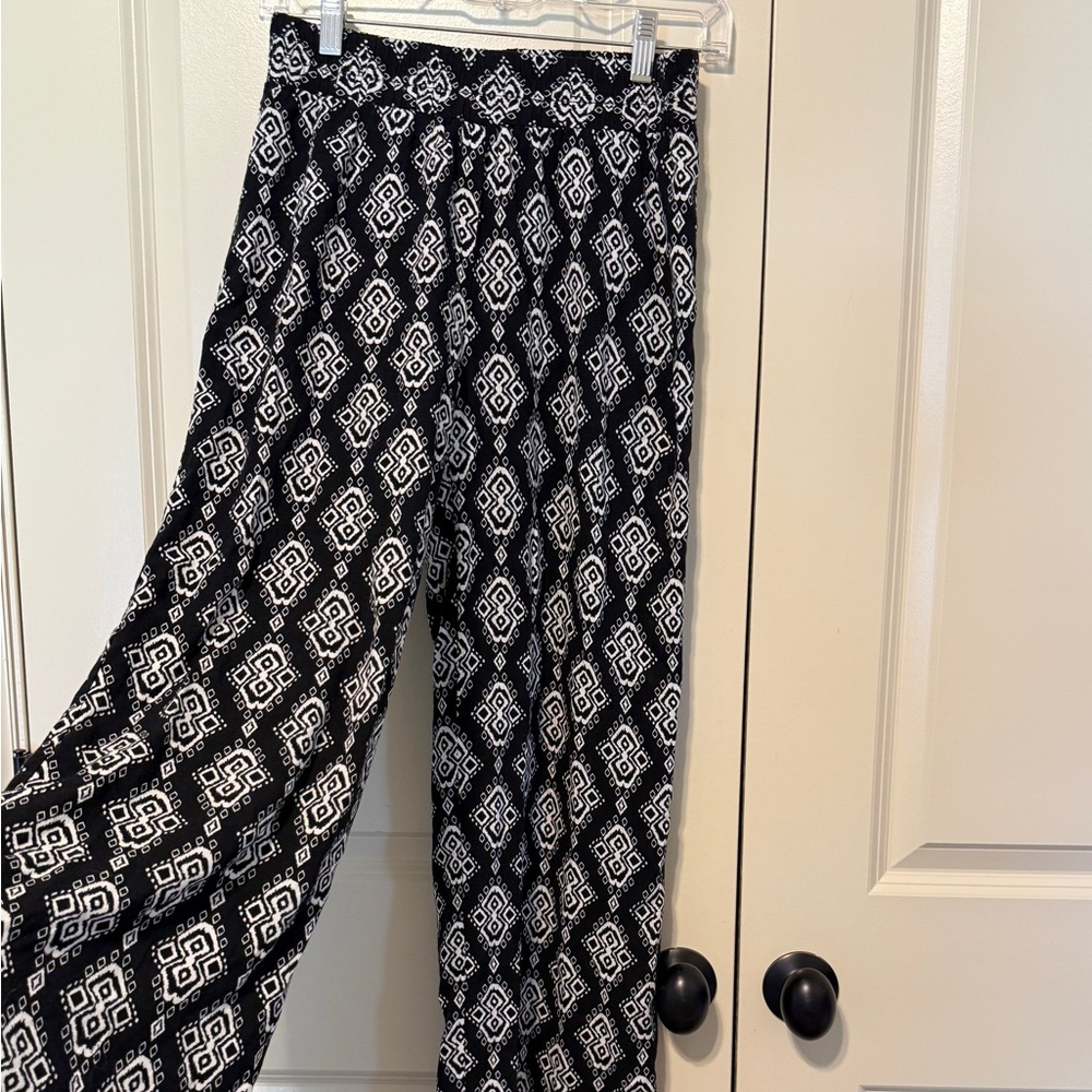 Joe Benbasset Black and White Wide Leg Pants Medium